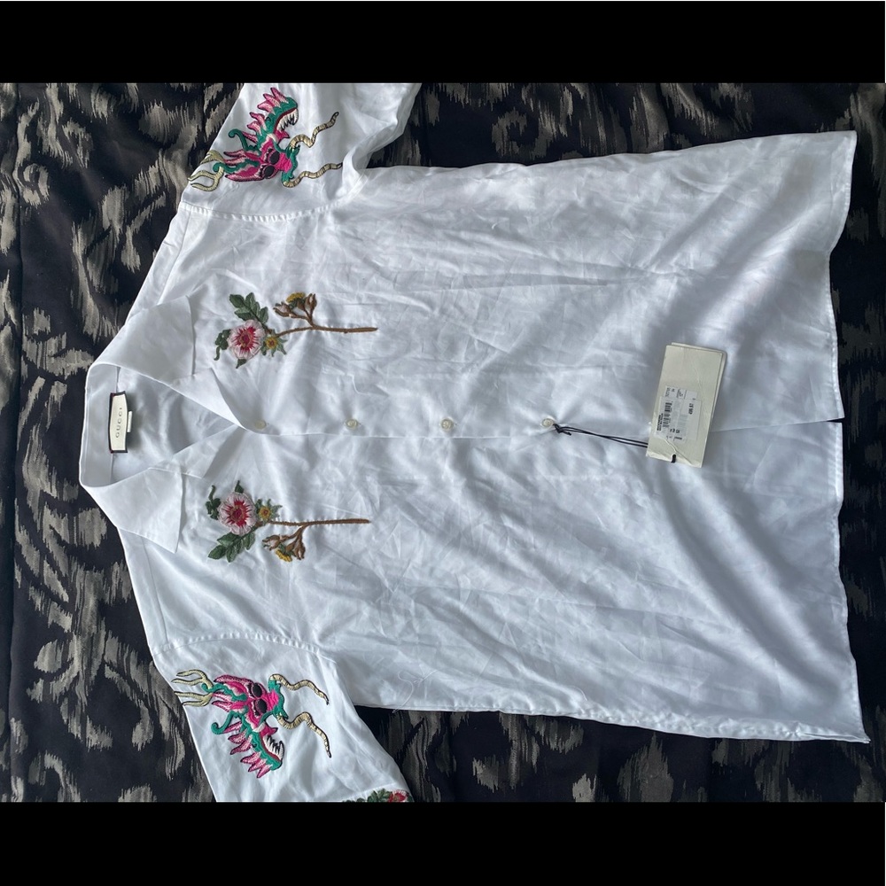 gucci button up